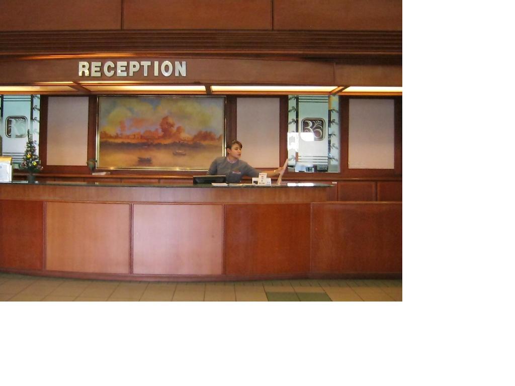 Grand Dormani Rajah Court Hotel Kuching Dış mekan fotoğraf