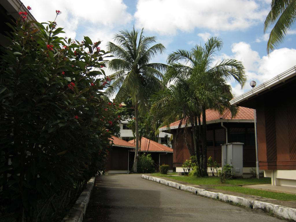 Grand Dormani Rajah Court Hotel Kuching Dış mekan fotoğraf